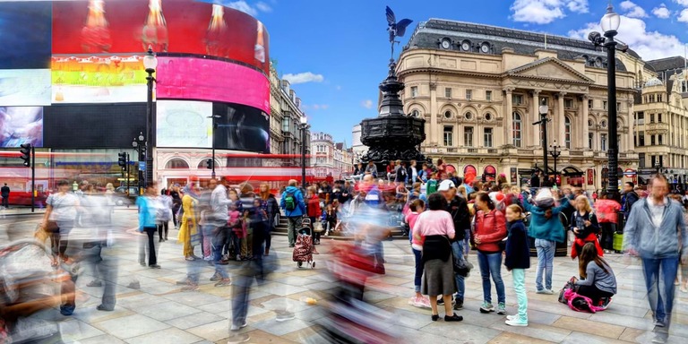 Piccadilly Circus Tourist vistors guide